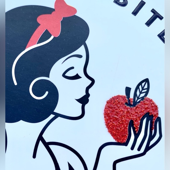 Snow White🍎Eyeshadow Palette - Picture 2 of 11